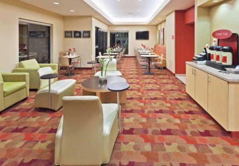 Towneplace Suites By Marriott Tulsa North/Owasso Екстериор снимка