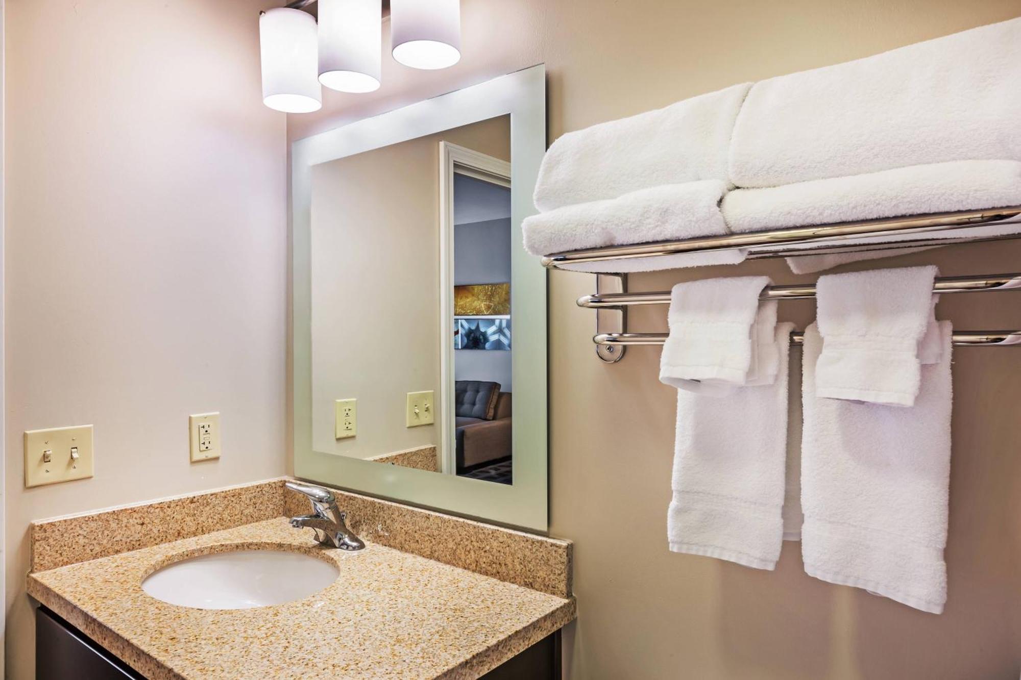 Towneplace Suites By Marriott Tulsa North/Owasso Екстериор снимка