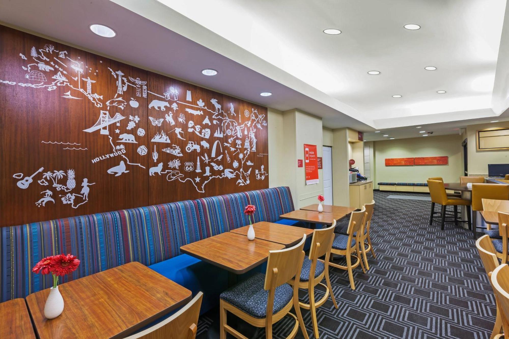 Towneplace Suites By Marriott Tulsa North/Owasso Екстериор снимка