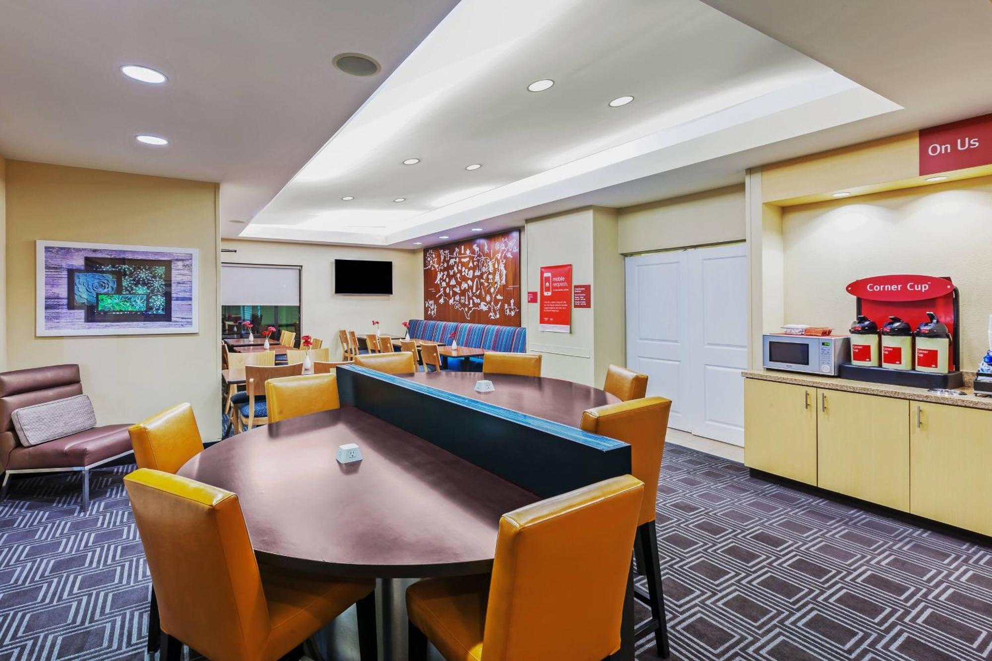 Towneplace Suites By Marriott Tulsa North/Owasso Екстериор снимка
