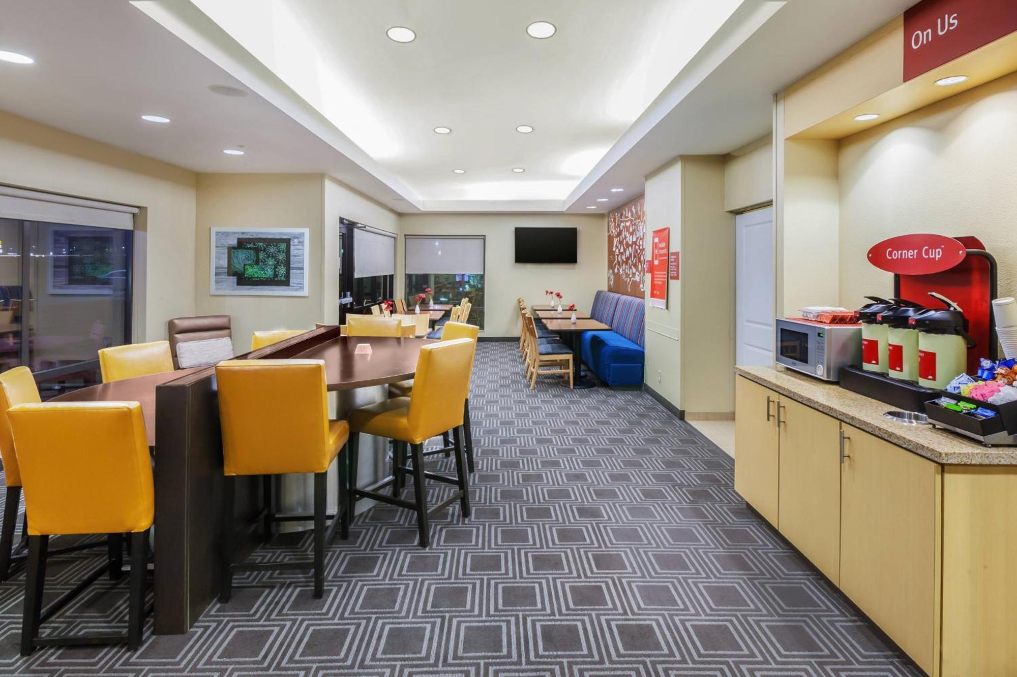 Towneplace Suites By Marriott Tulsa North/Owasso Екстериор снимка